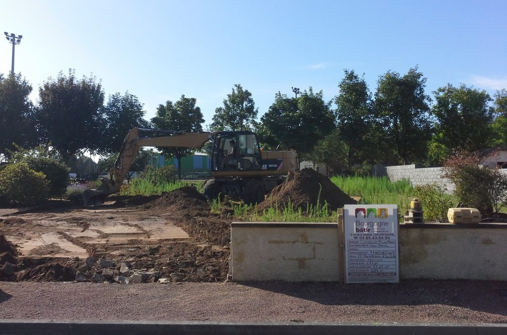 Démarrage chantier maison neuve Bourgogne Bâtir à Saint Marcel 2