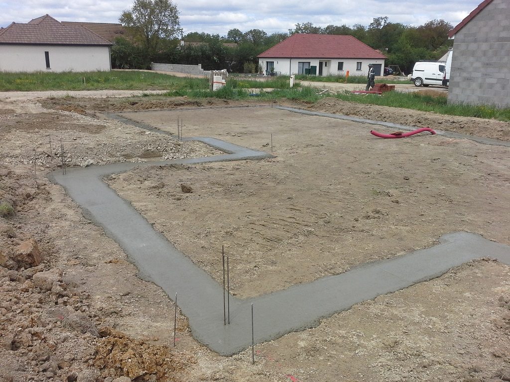 Démarrage chantier maison neuve Bourgogne Bâtir à Granges 1